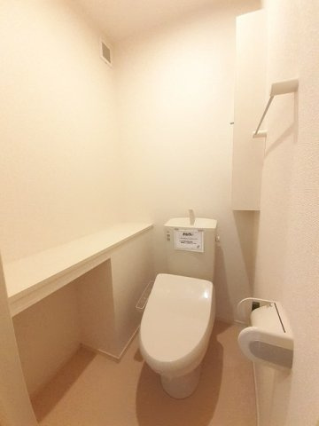 パークフィルⅡのトイレ|落ち着いた色調のトイレです
