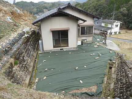 三入南2丁目中古戸建の前面道路含む現地写真