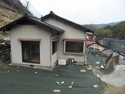 三入南2丁目中古戸建の前面道路含む現地写真