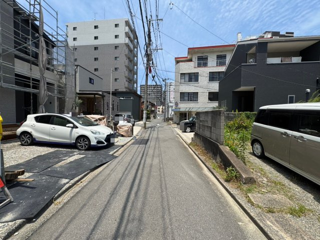 ーAdobeーアドブルー小倉北区木町2丁目3期　【小倉北区　新築戸建て】の前面道路含む現地写真|現地撮影　2026,6,11　ーAdobeーアドブルー小倉北区木町2丁目3期　【小倉北区　新築戸建て】