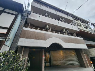 インペリアル御池の外観