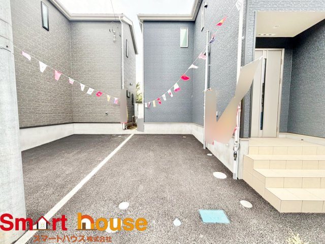 海老名市社家　新築７棟の駐車場