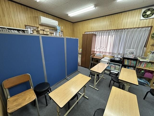 安城市緑町貸店舗の内装