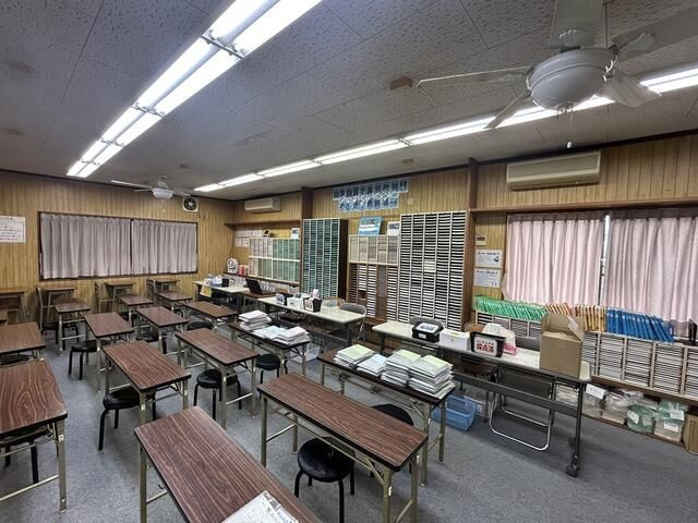 安城市緑町貸店舗の内装