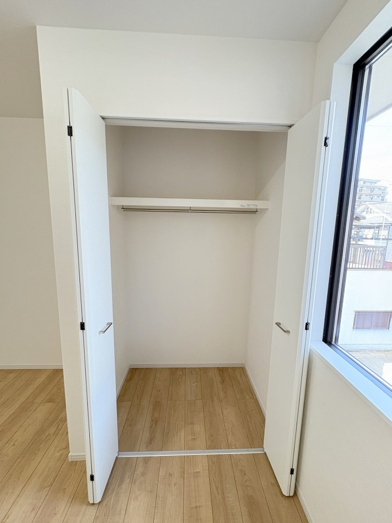 三郷市新和2丁目　新築戸建　全1棟の収納|同施工会社の参考写真になります。