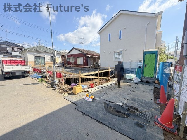三郷市新和2丁目　新築戸建　全1棟の外観|現地の写真になります。
