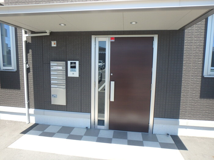 オーベル向中野　Ａのエントランス