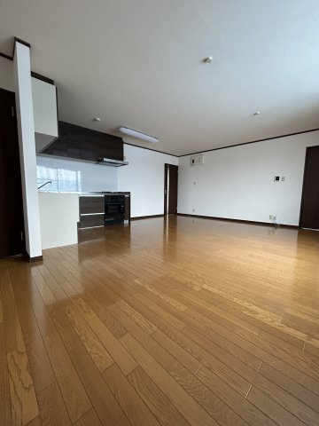 仲介手数料0円！中野町さくらマンションの居間・リビング