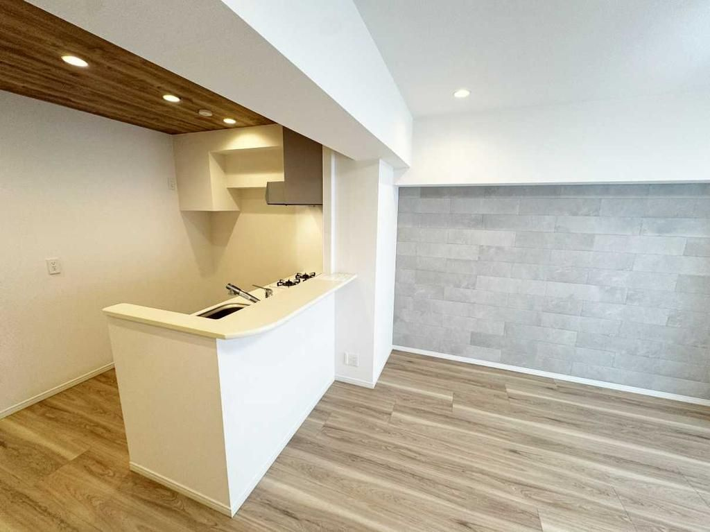 三鷹市下連雀４丁目の中古マンションのキッチン