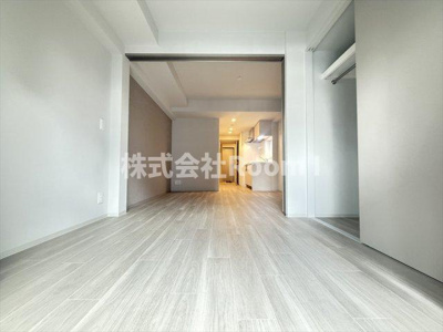 【居間・リビング】 | アーバネックス谷町四丁目 | こちらの居間で趣味の時間をお楽しみください
