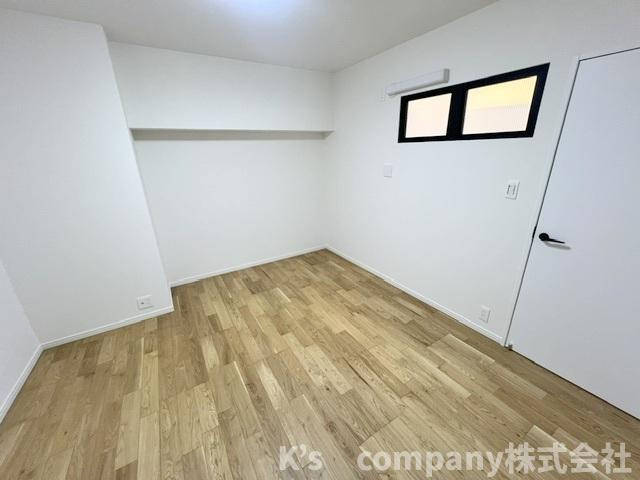 茅ヶ崎市中海岸2丁目　マンション茅ヶ崎の子供部屋|サービスルーム7.9帖◇居室としてお使いいただけます◇