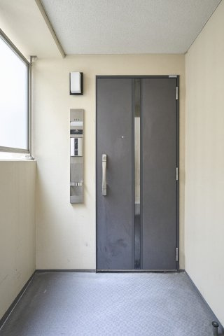 クレッセント東中野レジデンスの玄関|クレッセント東中野レジデンス：外から見た玄関画像です！