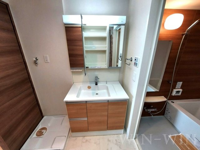 アン・ソレイユの洗面所