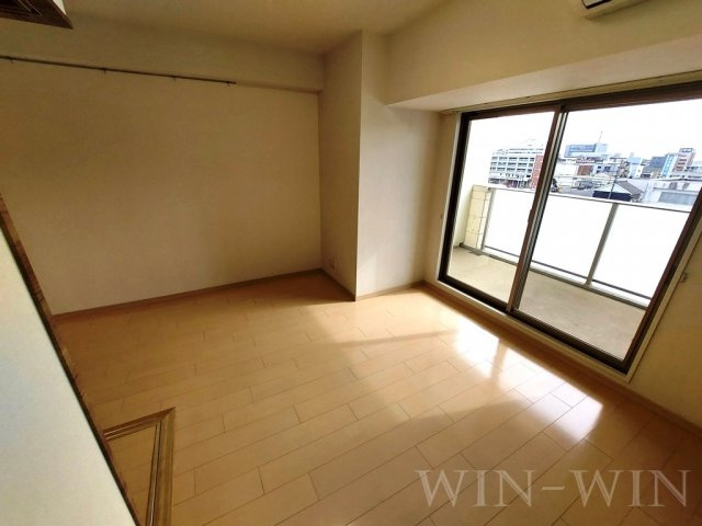 アン・ソレイユの居間・リビング