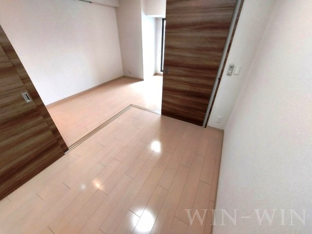 アン・ソレイユの洋室