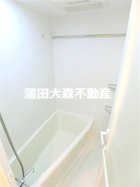 アジールコート蒲田の浴室