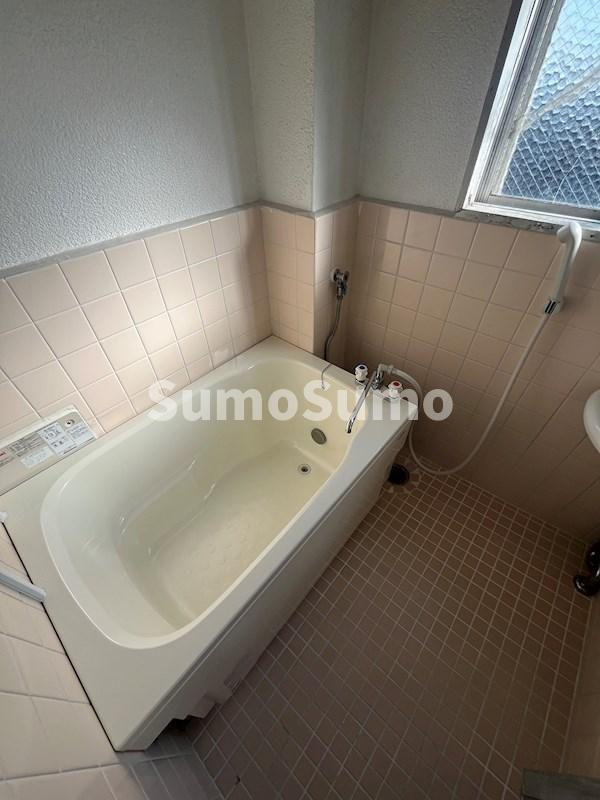 シェークスピア神戸のトイレ|落ち着いた色調のトイレです