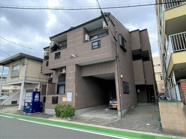 ネスト博多の外観