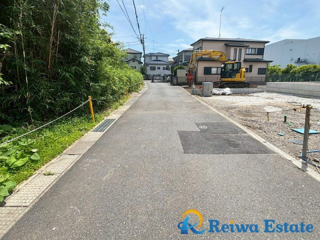 新築戸建　高座郡寒川町小谷2丁目の前面道路含む現地写真