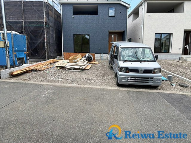 新築戸建　高座郡寒川町小谷2丁目の駐車場