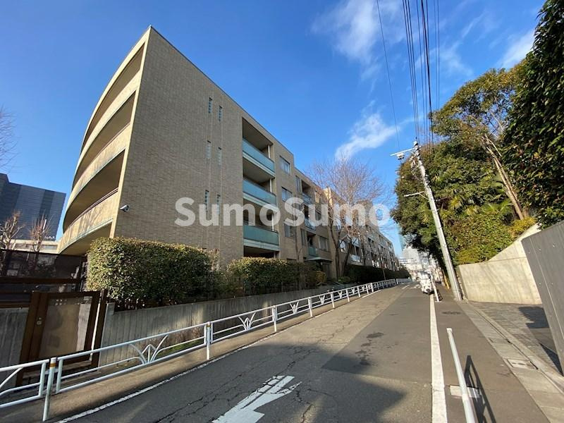 MFPRコート代官山の外観