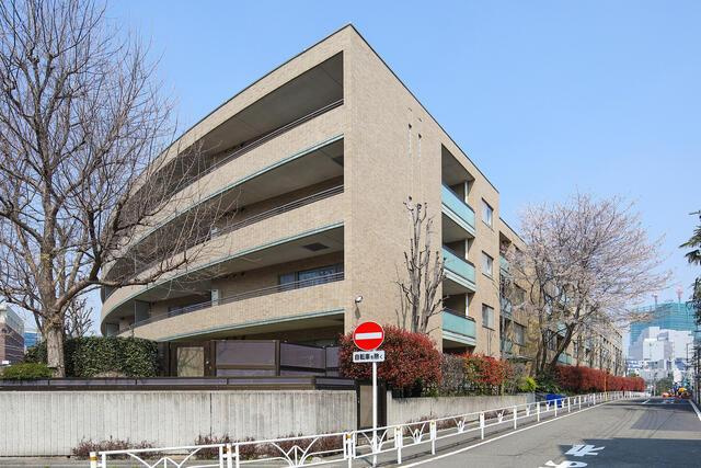 MFPRコート代官山の外観