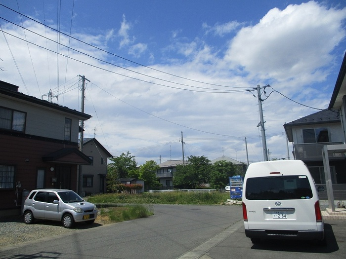 ファミールよこみちの周辺