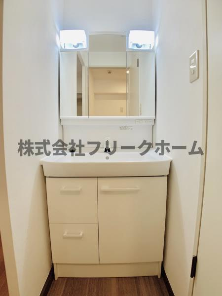 マノワール武蔵野の洗面所