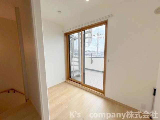 ◎茅ヶ崎市中海岸3丁目　中古戸建◎の寝室|洋室スペース◇