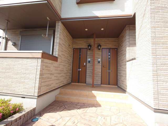 ステラルーチェⅡのエントランス