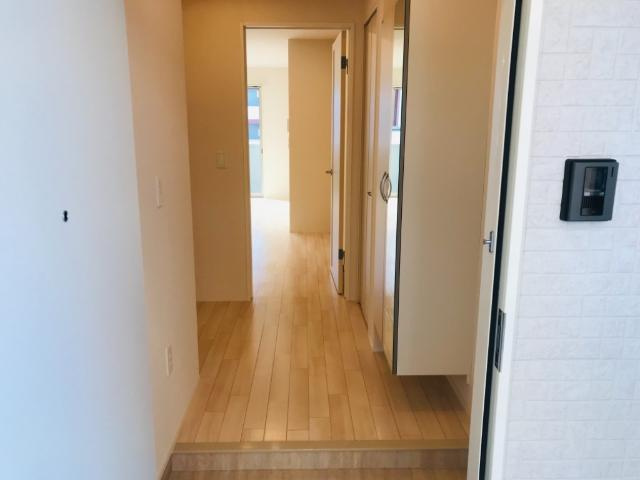 カノープスの内装|廊下