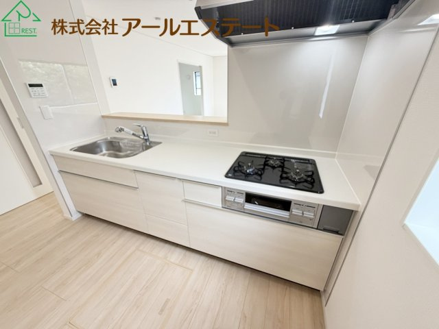 加古川市加古川町友沢 第8　　　新築戸建のキッチン