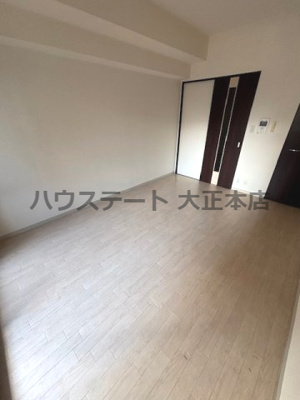 【居間・リビング】 | グランシス難波西 仲介手数料無料