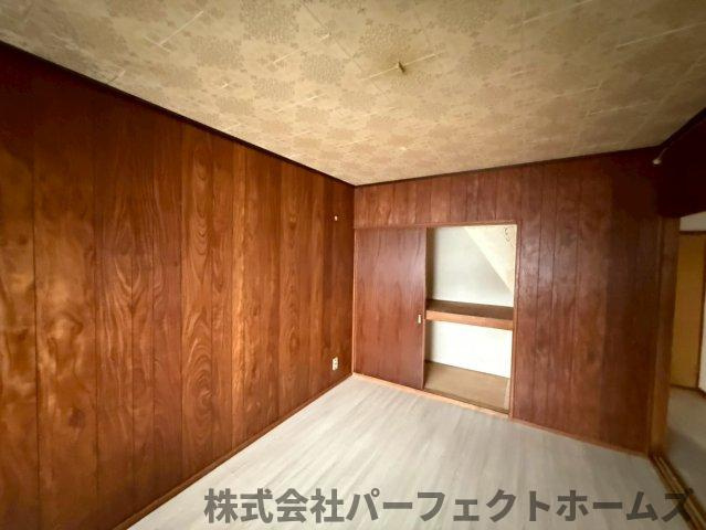 四條畷市中野本町テラスハウスの洋室|洋室です