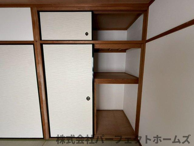四條畷市中野本町テラスハウスの収納|専用の収納スペースです