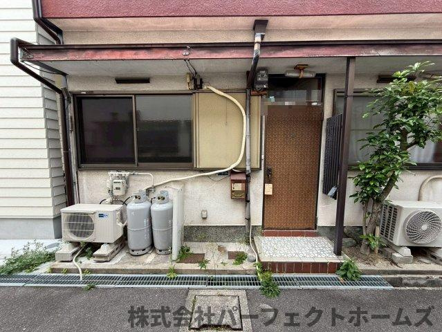 四條畷市中野本町テラスハウスの玄関|玄関です