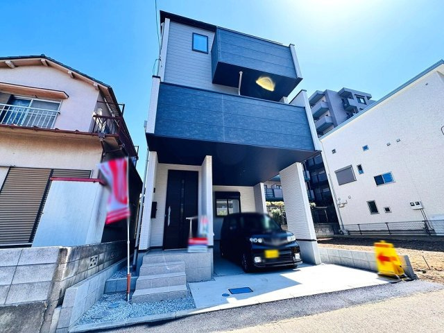 【外観】 | 和光市新倉2丁目　新築一戸建住宅　全1棟　（成増店） | 省スペースを活用したL字型カウンターキッチン。対面式の為、家族との会話も楽しめます☆
