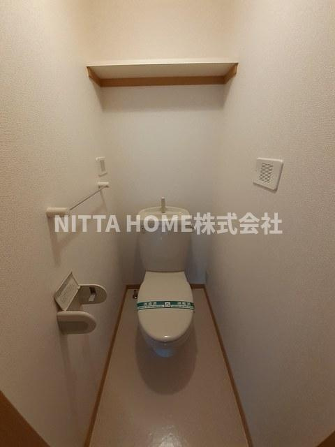 シャルムクレインＢのトイレ|落ち着いたトイレです◎