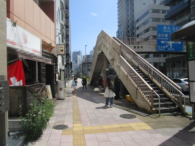 港区東麻布１丁目のビル