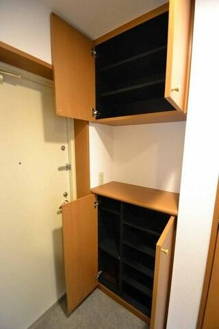 オクラファーム府中の玄関