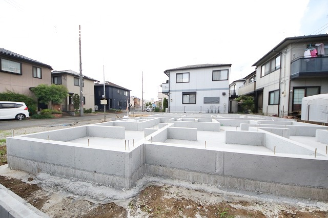 【周辺】 | プライバシー性と開放感を高める住環境。陽当たりの良い開かれたロケーションを活かし、心地よい暮らしをプランニング