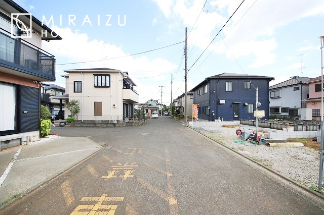 【外観】 | プライバシー性と開放感を高める住環境。陽当たりの良い開かれたロケーションを活かし、心地よい暮らしをプランニング