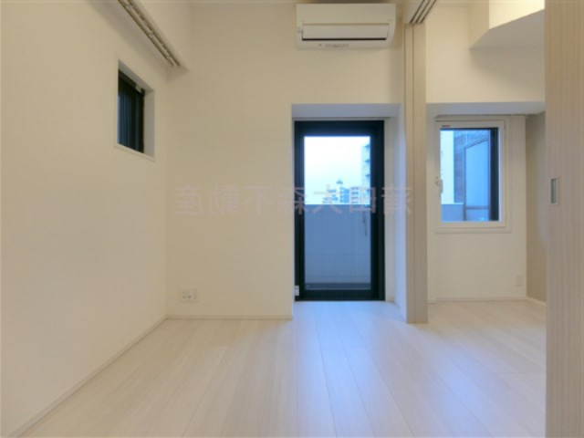 アークマーク大森町アジールコートの居間・リビング