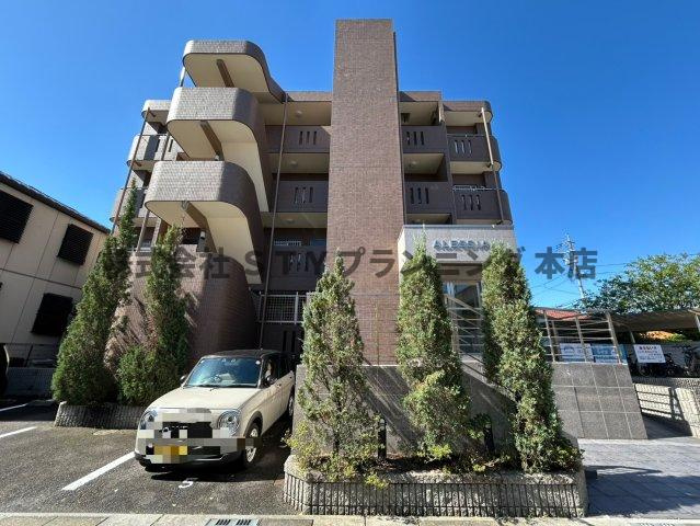 仲介手数料0円！ALESSIAの外観