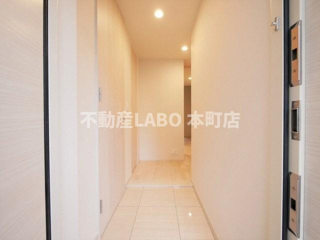 OPUS RESIDENCE SHINSAIBASHI SOUTHの玄関