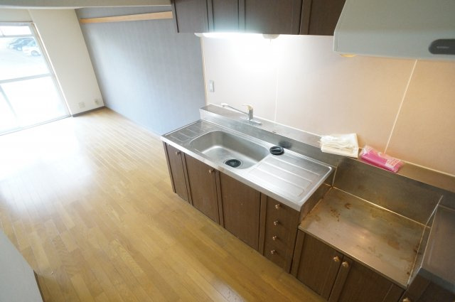 ノイハウス宝塚のキッチン|参考、同建物・同間取りの号室