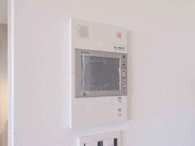 フォルム四谷外苑東のセキュリティ|フォルム四谷外苑東：ＴＶモニター付きインターホン画像です！
