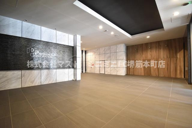 プレサンス北浜レガーロのロビー