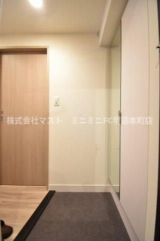 プレサンス北浜レガーロの玄関