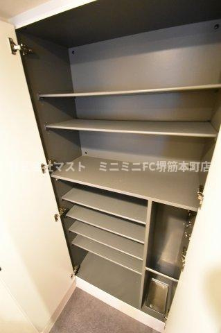 プレサンス北浜レガーロの収納